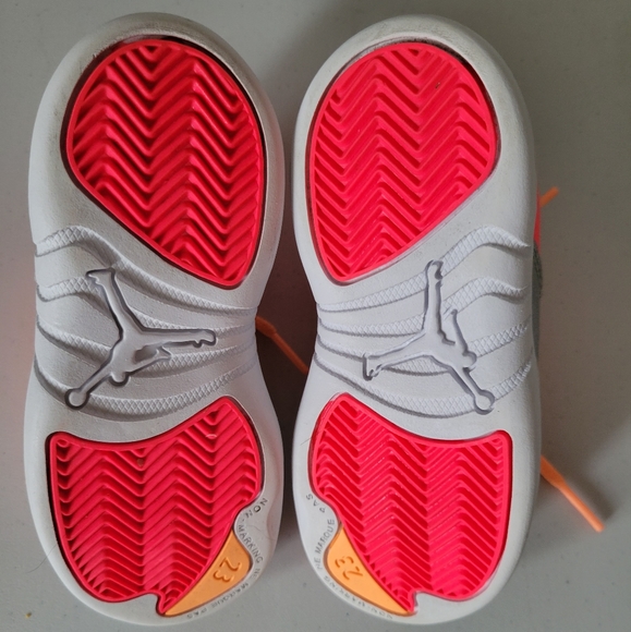 Air Jordan - Picture 5 of 5